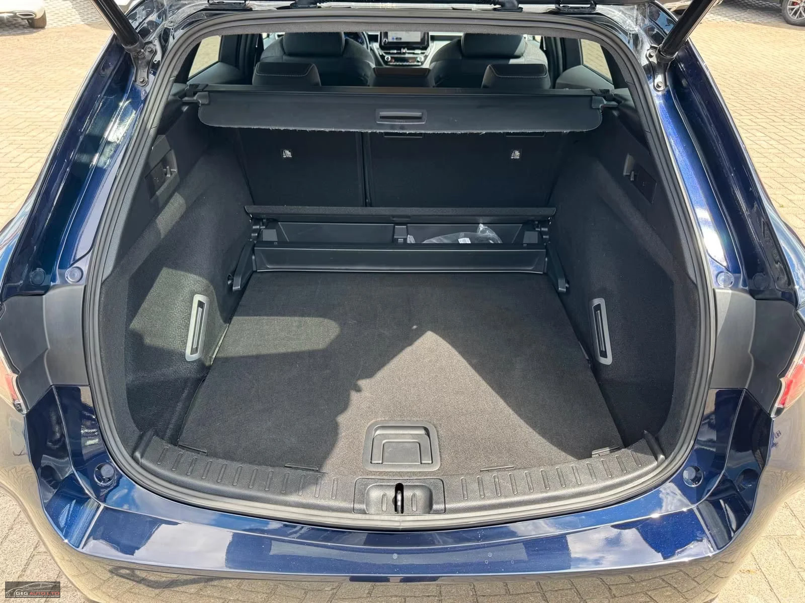 Toyota Corolla 1.8HEV/TOURING-SPORTS/122HP/CARPLAY/HUD/AMBI/542f - изображение 7
