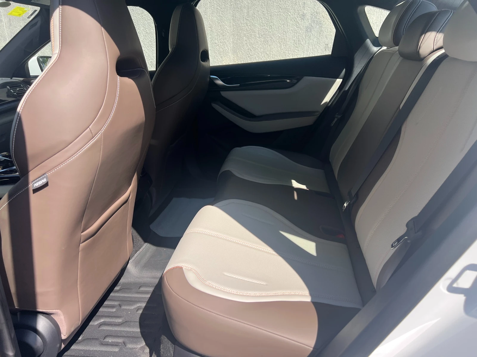 BYD Qin Plus 06 DM-i (Plug-in Hybrid)  1500 . Blade Battery | Mobile.bg   15