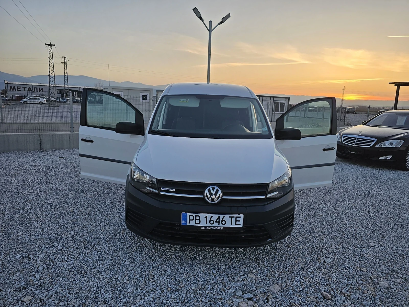 VW Caddy 1.4 TGI CARGO MAXI ЕВРО6  - изображение 3