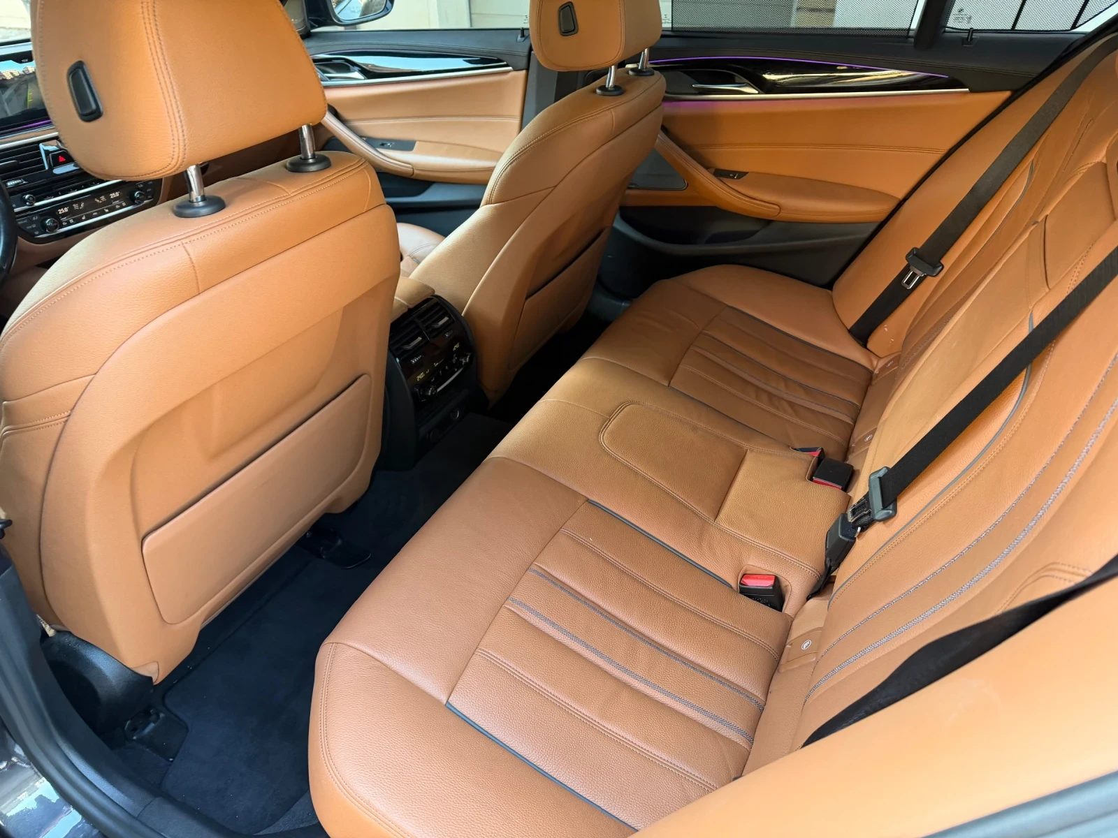 BMW 540 Xdrive 86000 КМ Softclose/360/Gesture - изображение 9