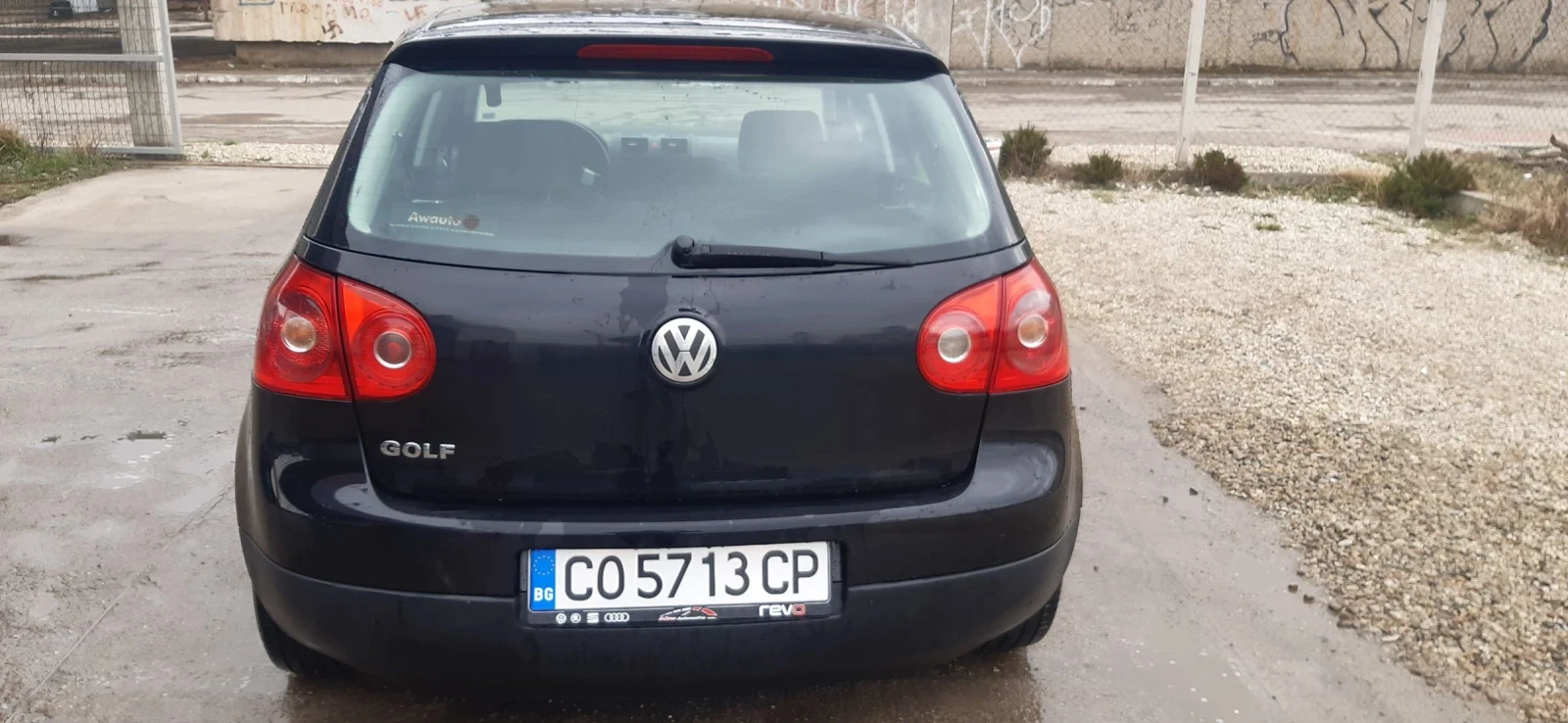 VW Golf 1.6, снимка 5 - Автомобили и джипове - 54114604