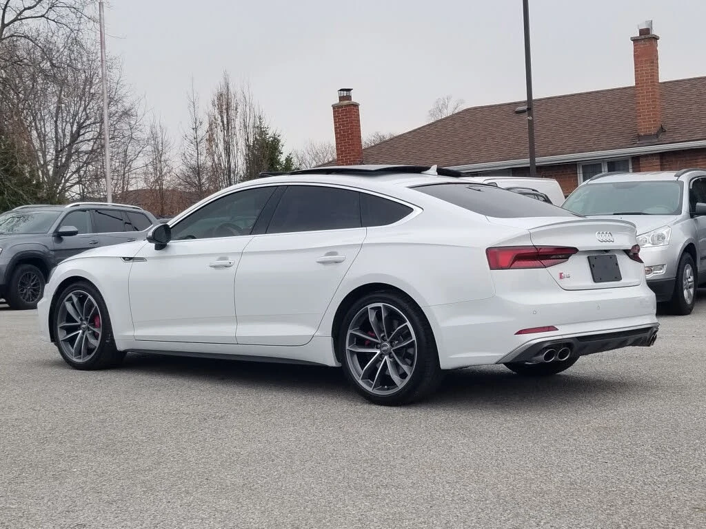 Audi S5 Sportback* quattro* АвтоКредит* (ЦЕНА ДО БГ), снимка 4 - Автомобили и джипове - 54205127