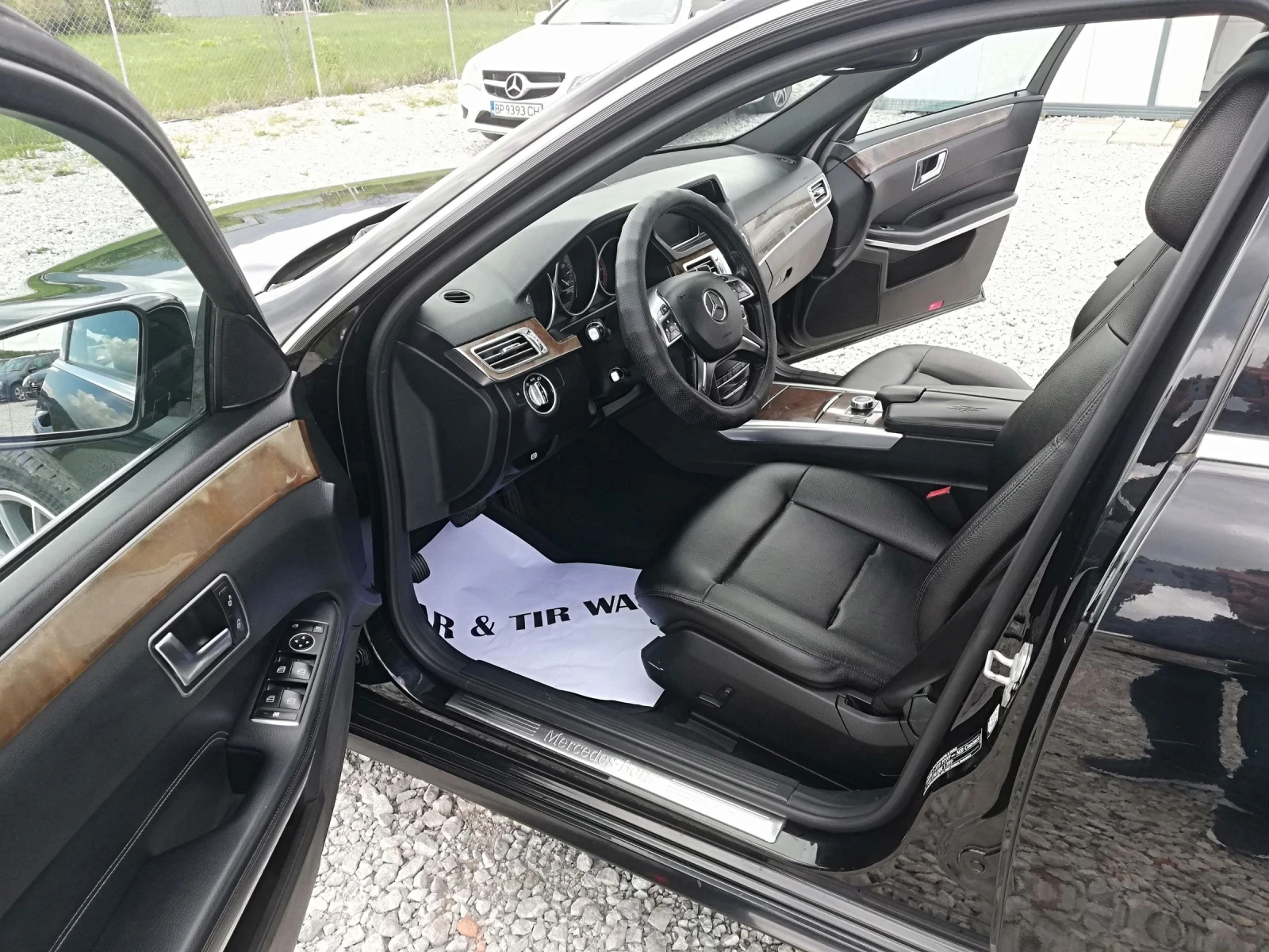 Mercedes-Benz E 220 2.2d kli navi avt 170ks | Mobile.bg � ����������� 9