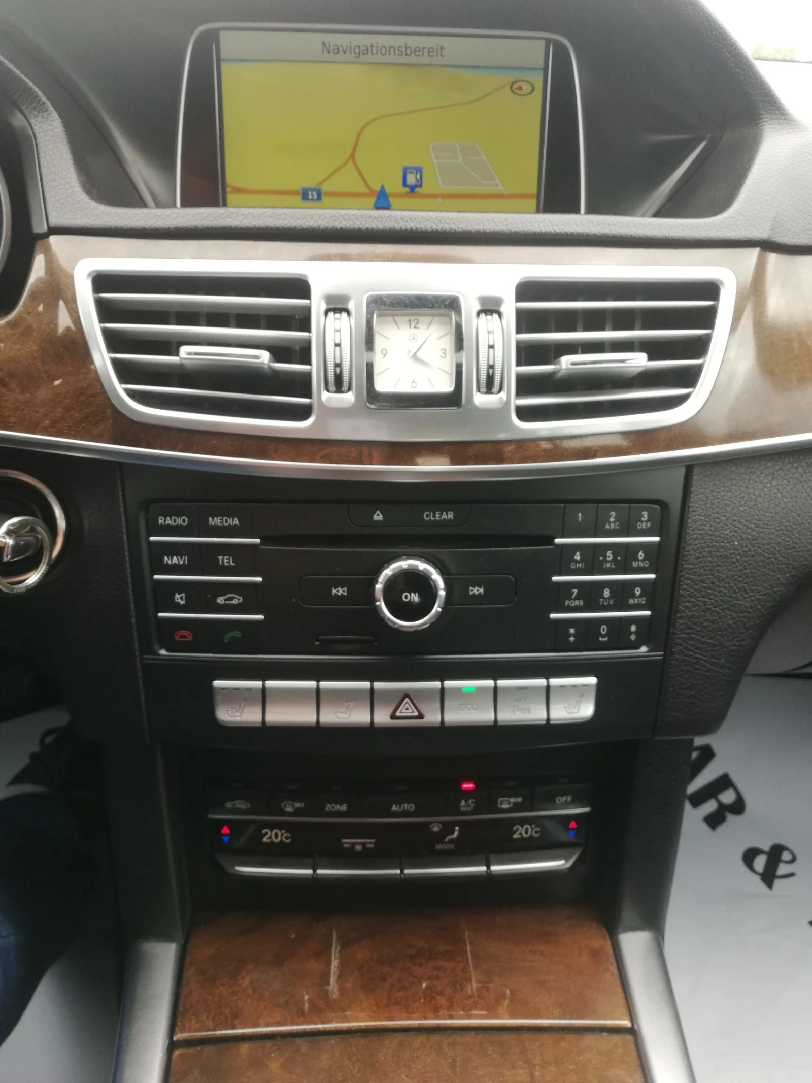 Mercedes-Benz E 220 2.2d kli navi avt 170ks | Mobile.bg � ����������� 16