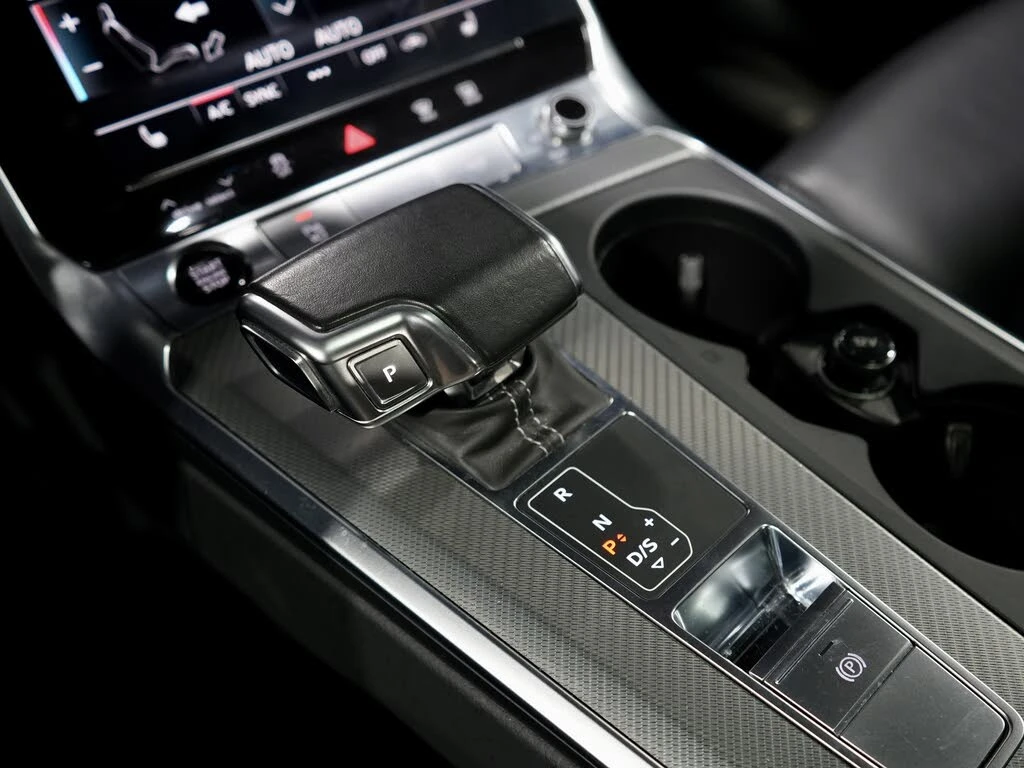Audi A6 45 TFSI S-LINE, снимка 12 - Автомобили и джипове - 54599467