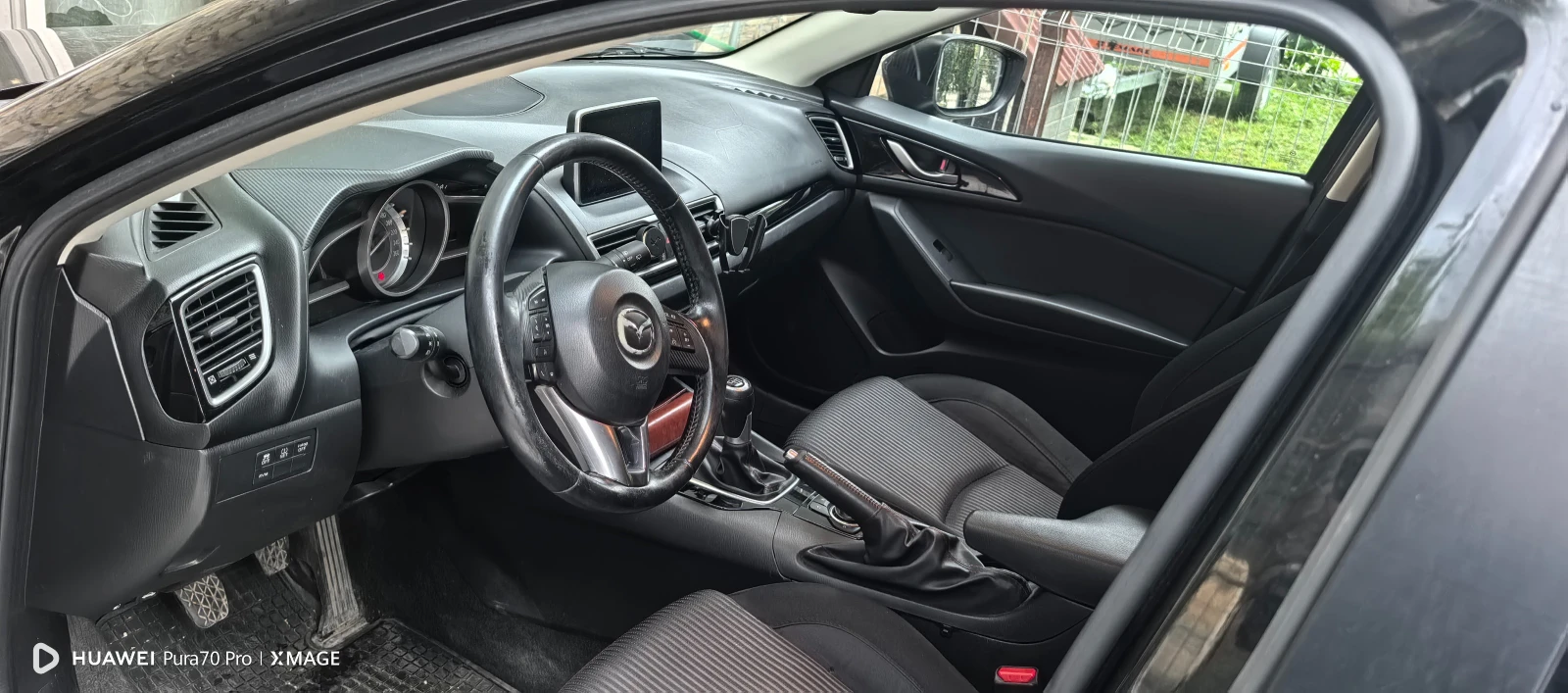 Mazda 3, снимка 10 - Автомобили и джипове - 54610969