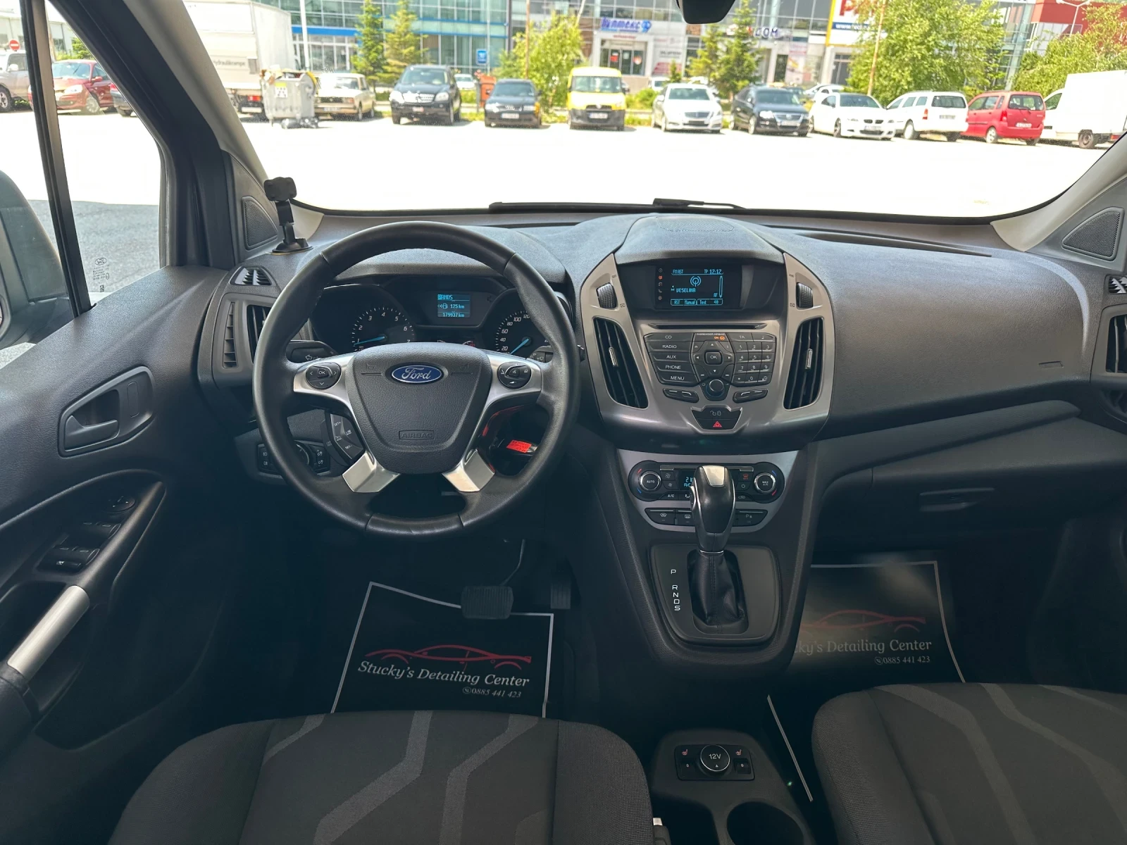 Ford Tourneo Connect 1.6 EcoBoost Автоматик 7 местен, снимка 8 - Автомобили и джипове - 54801102