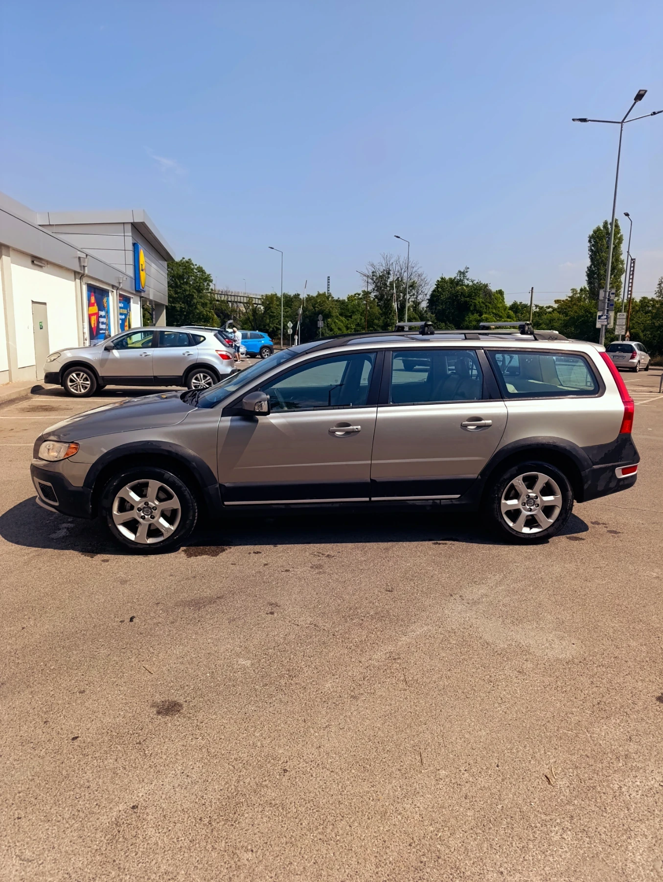 Volvo Xc70 2.4 D5 185 k.c. 4x4, снимка 5 - Автомобили и джипове - 55166369