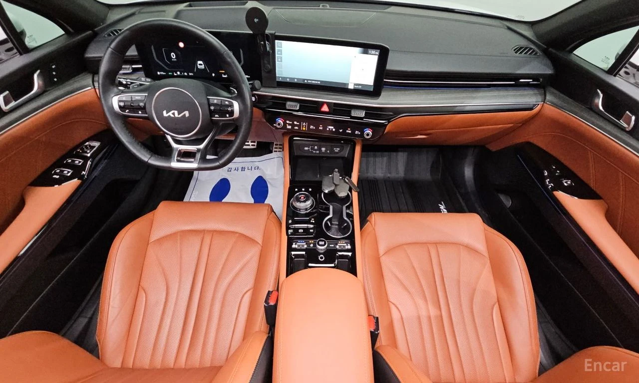 Kia K5 1.6* TURBO* SIGNATURE* EDITION* ОБДУХВАНЕ* 360КАМЕ, снимка 7 - Автомобили и джипове - 55282012
