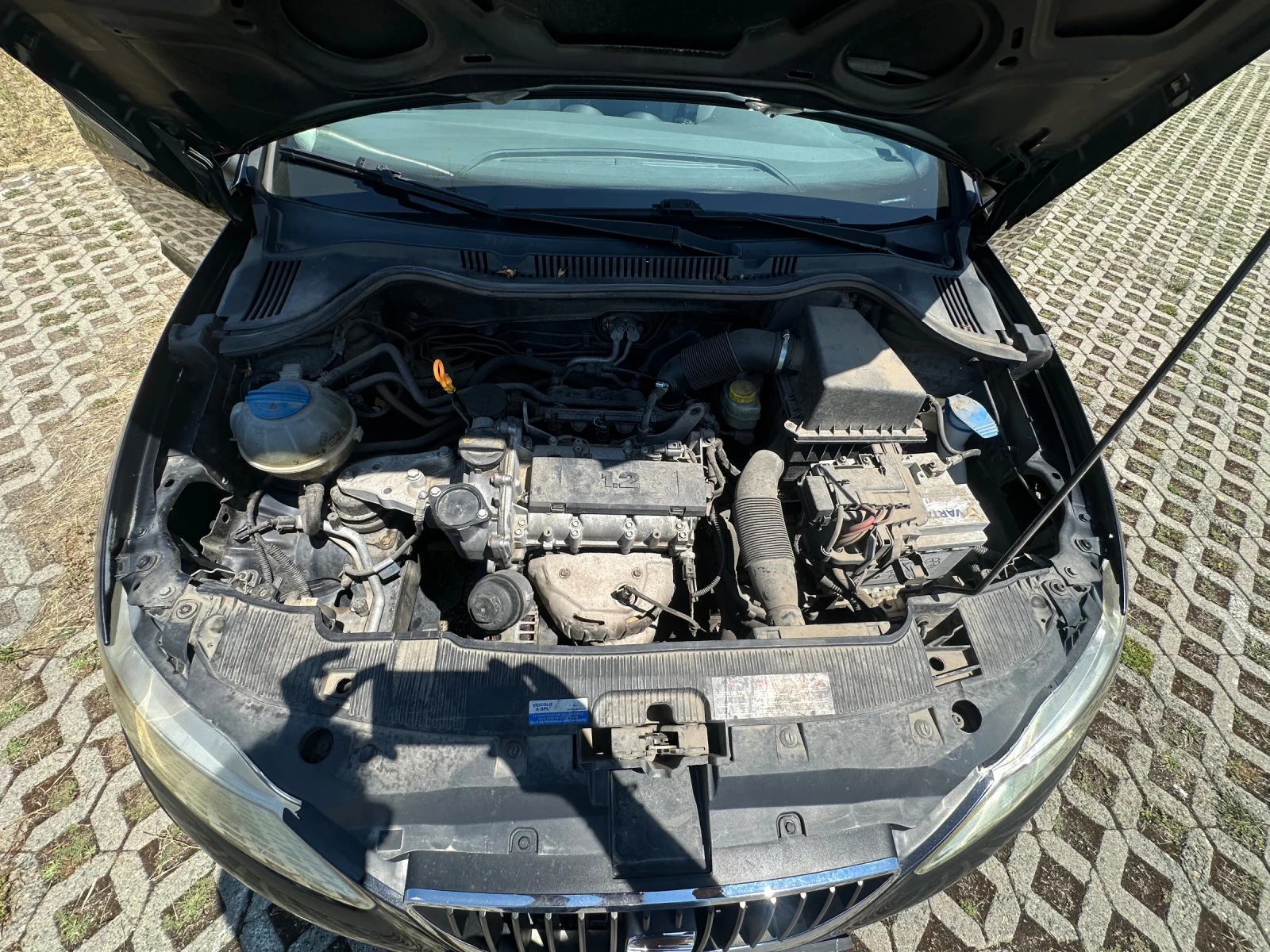 Seat Ibiza, снимка 13 - Автомобили и джипове - 55459397