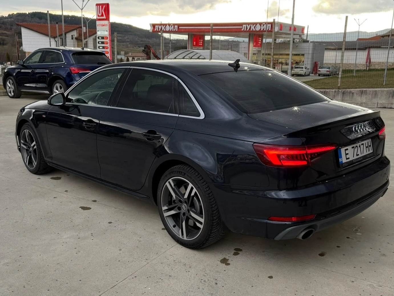 Audi A4 S Line Quattro Bang&Olufsen , снимка 4 - Автомобили и джипове - 55500448
