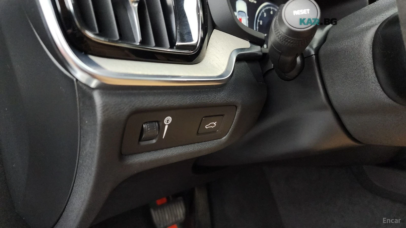 Volvo S60 T5 Inscription* HUD* 360* МАСАЖИ* ОБДУХ* НАВИ* ПАН, снимка 14 - Автомобили и джипове - 55952810