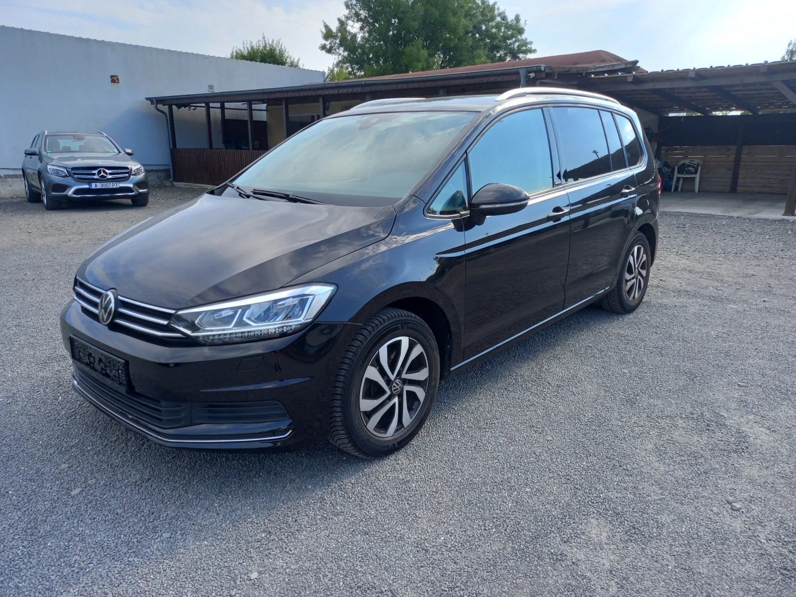 VW Touran ACTIV 6+ 1места 2.0 TDI, снимка 8 - Автомобили и джипове - 55976208