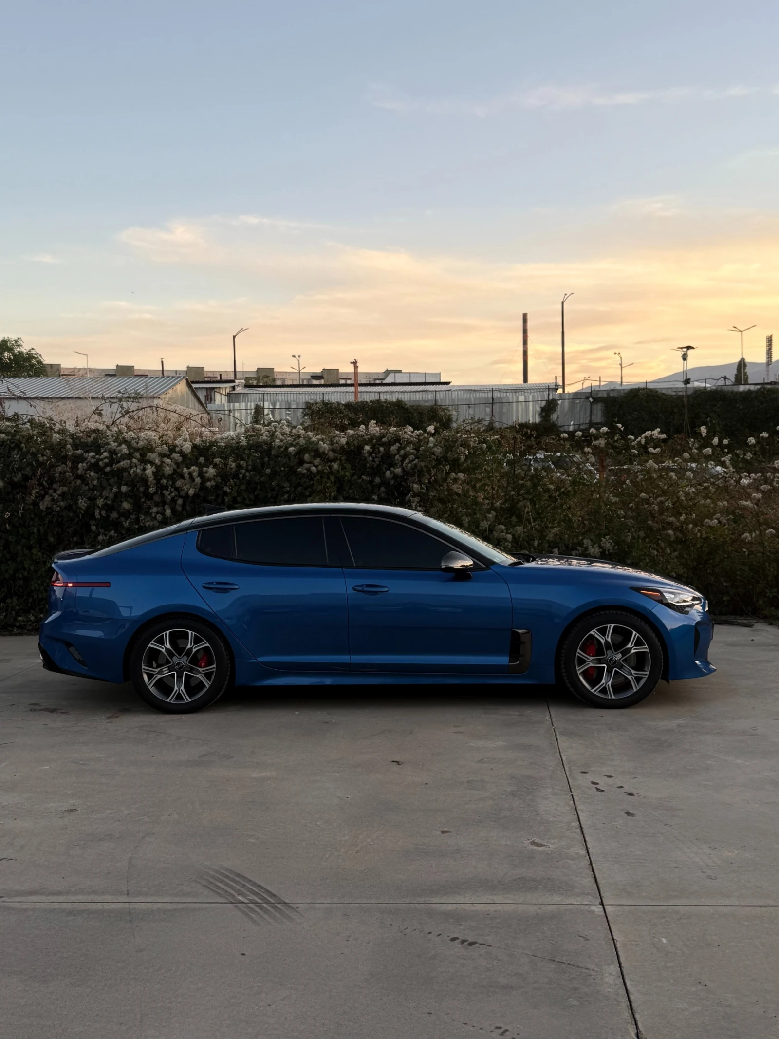Kia Stinger 3.3 , снимка 7 - Автомобили и джипове - 56349073
