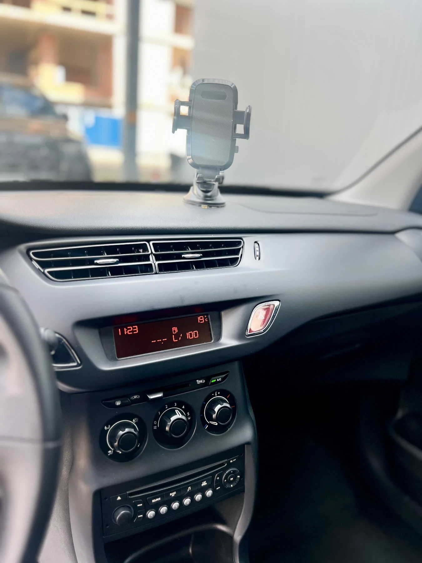 Citroen C3 1.2, снимка 11 - Автомобили и джипове - 56461649