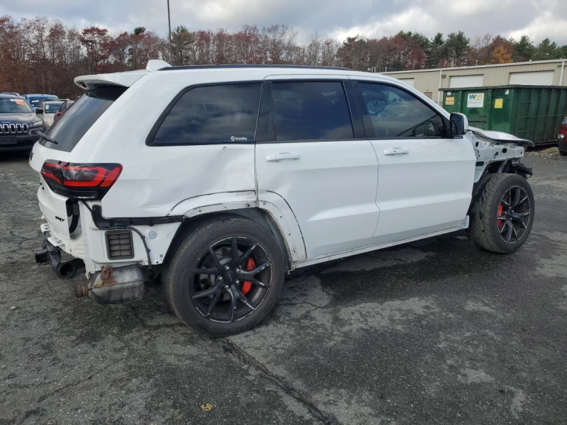 Jeep Grand cherokee SRT8* HARMAN/KARDON* ОБДУХ* ПАНО* DISTRONIC, снимка 6 - Автомобили и джипове - 48360792