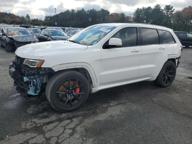 Jeep Grand cherokee SRT8* HARMAN/KARDON* ОБДУХ* ПАНО* DISTRONIC, снимка 1 - Автомобили и джипове - 48360792