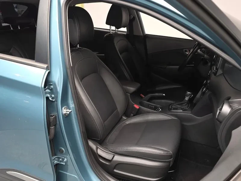 Hyundai Kona 1.6, снимка 11 - Автомобили и джипове - 54639977