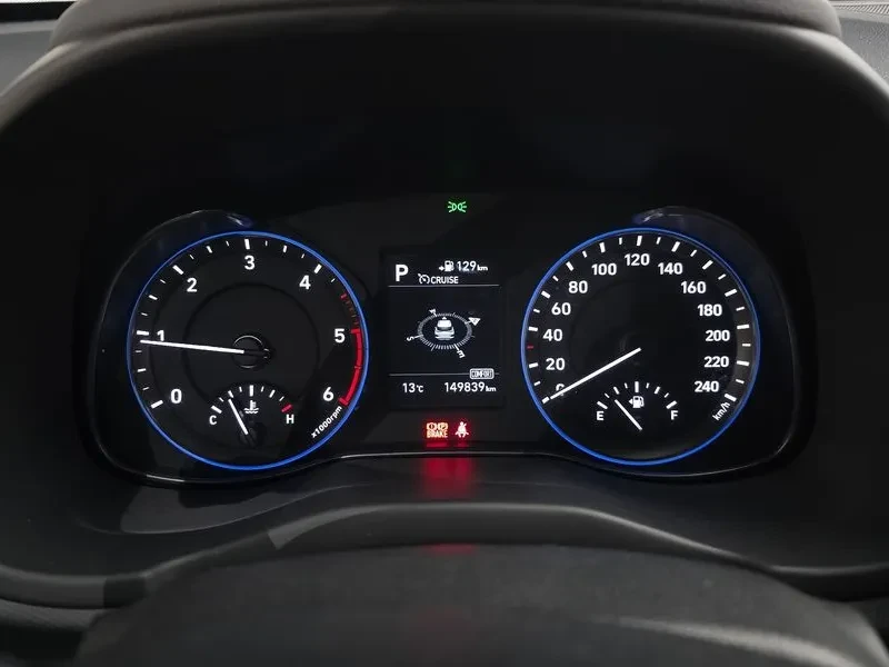 Hyundai Kona 1.6, снимка 7 - Автомобили и джипове - 54639977