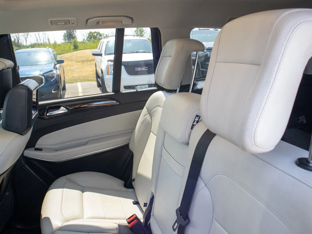 Mercedes-Benz GLS 500 4MATIC* Harman/Kardon* подгрев* обдухване* TV* пан - изображение 8