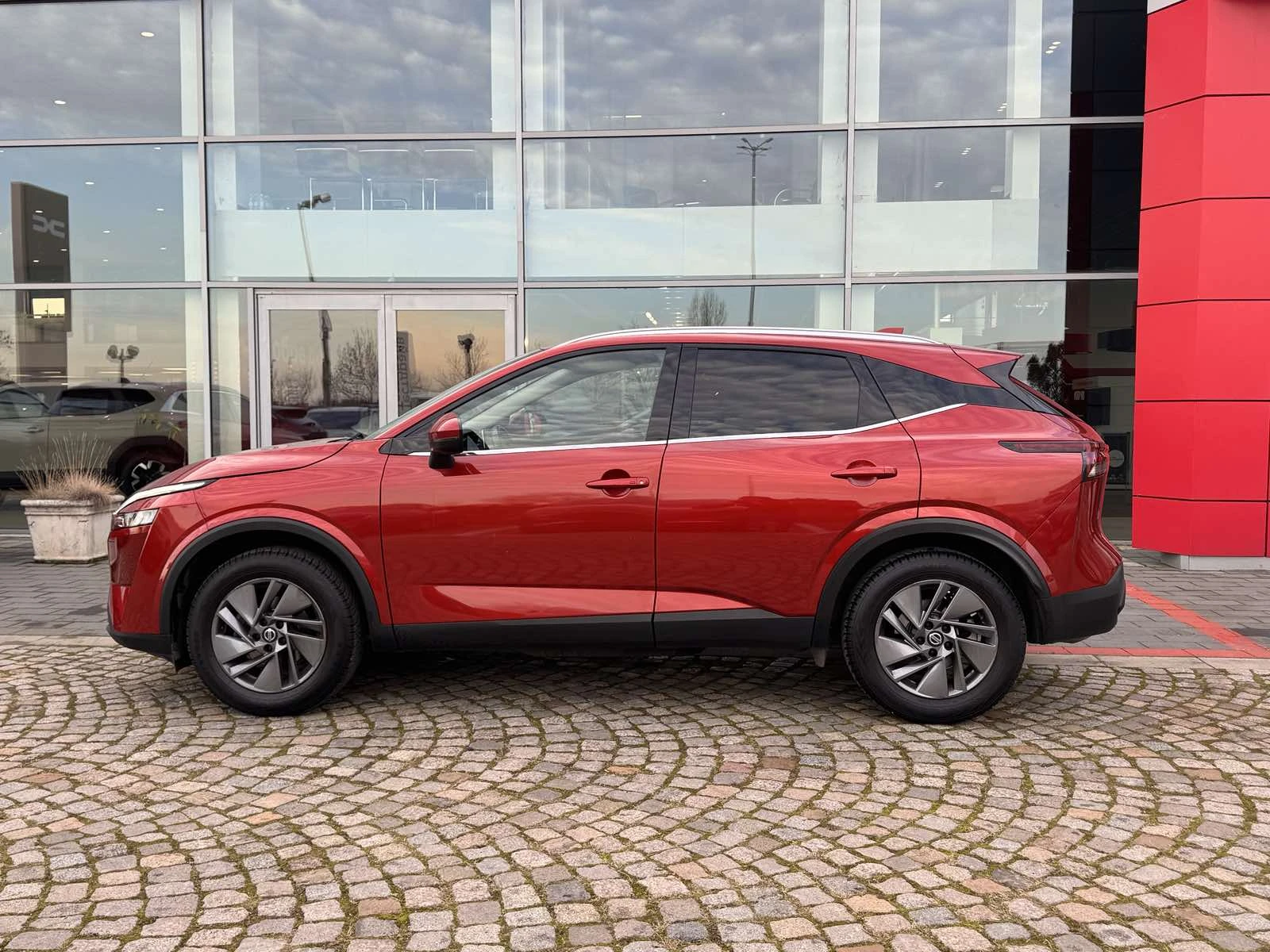 Nissan Qashqai Acenta - изображение 8