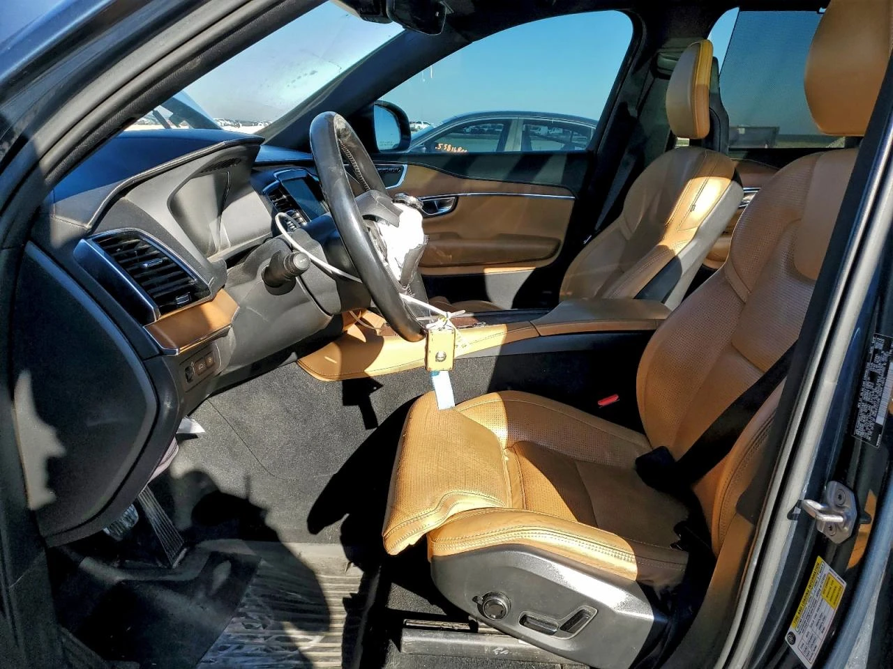 Volvo Xc90 T8 - изображение 7