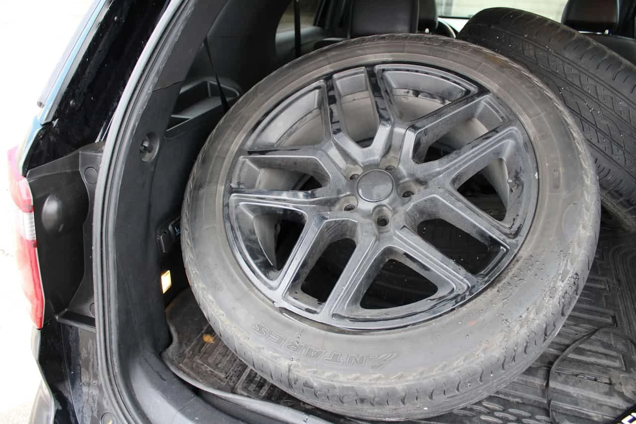 Ford Explorer * Sport * 2 КЛЮЧА* ПОДГРЕВ* PANO* KEYLESS* , снимка 12 - Автомобили и джипове - 53761297