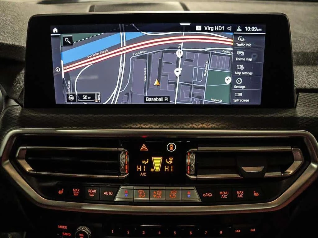 BMW X3 xDrive30i Sports Activity Vehicle  CARFAX, снимка 15 - Автомобили и джипове - 53894183