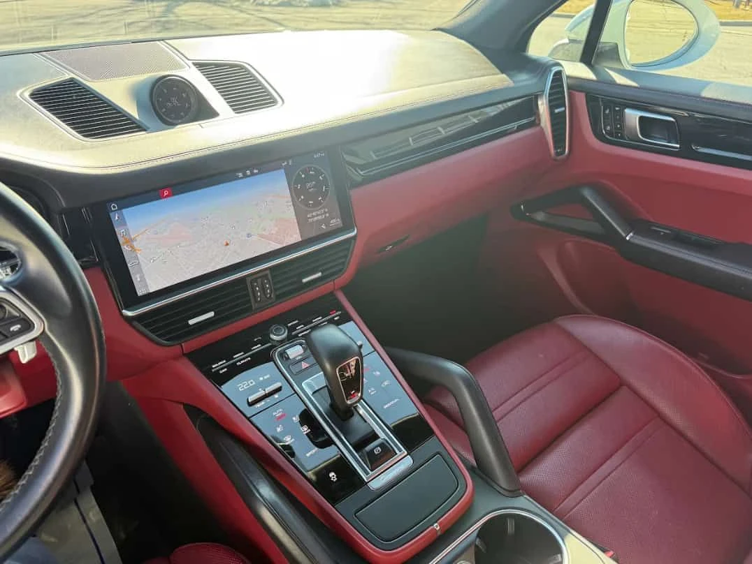 Porsche Cayenne * AWD * ПОДГРЕВ * ОБДУХВАНЕ * 360 * , снимка 13 - Автомобили и джипове - 54324011