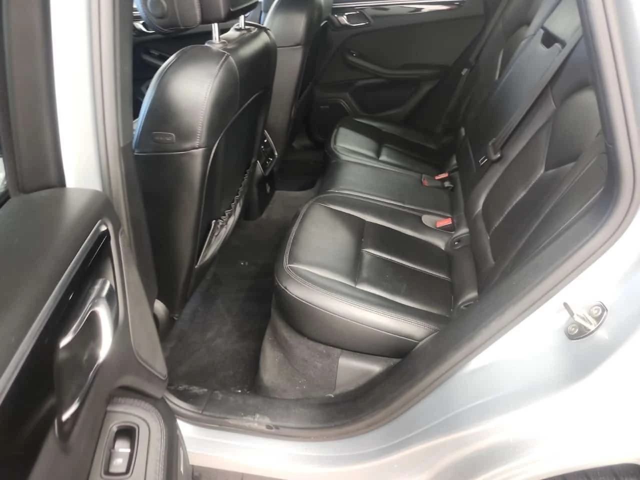 Porsche Macan * S * ОБДУХВАНЕ* ПАНОРАМА* BOSE* , снимка 12 - Автомобили и джипове - 54440280