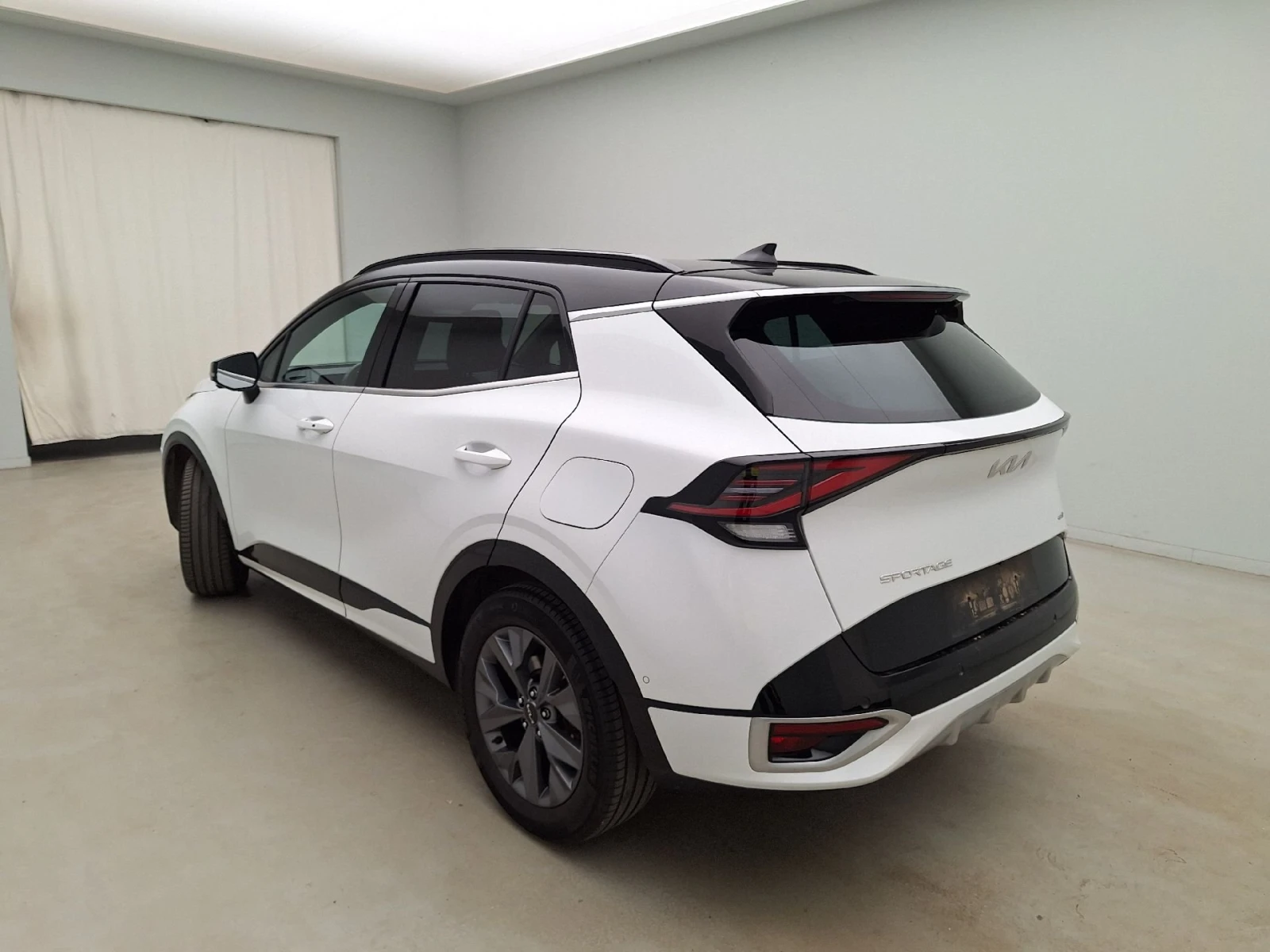 Kia Sportage 1.6 T-GDI GT Line 4x4, снимка 4 - Автомобили и джипове - 54777410