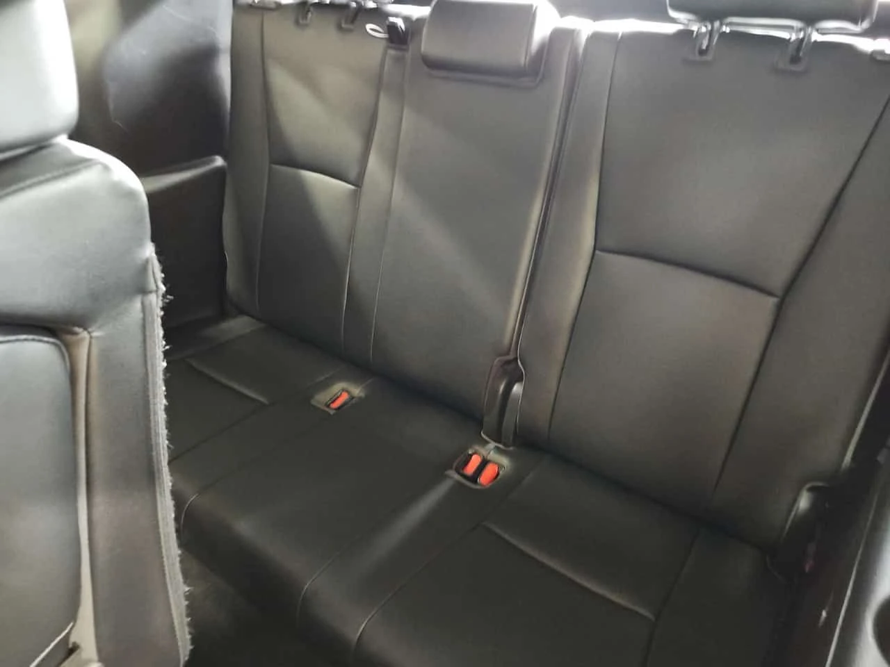 Toyota Highlander XLЕ| PANO| ПОДГРЕВИ| LANE ASSIST| 7 MEСТЕН, снимка 12 - Автомобили и джипове - 55233892