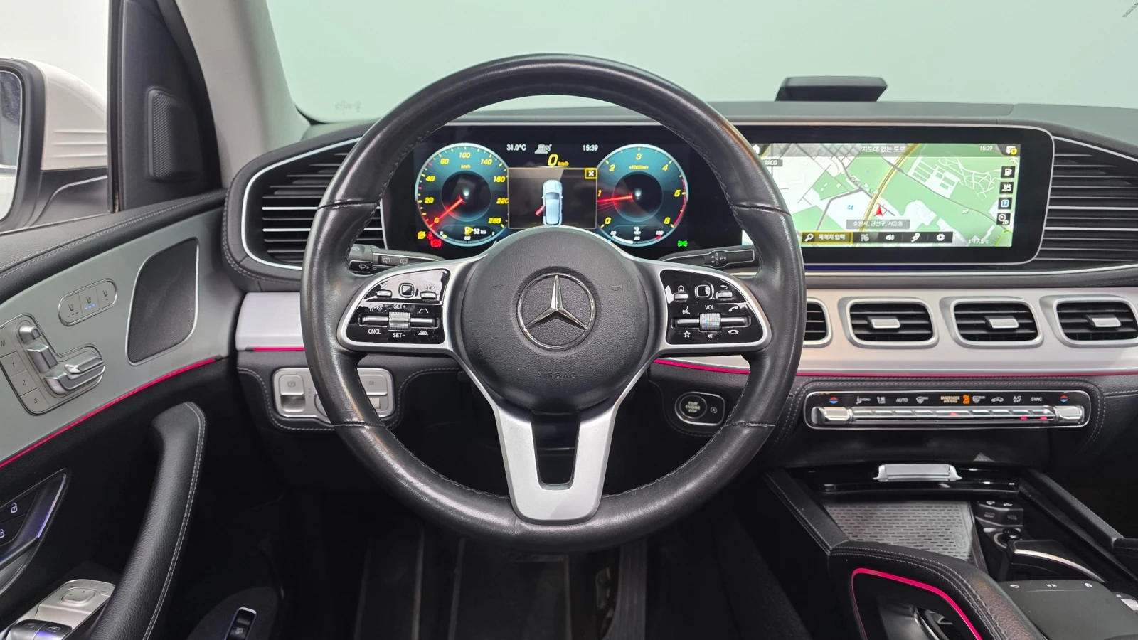Mercedes-Benz GLE GLE300d 4MATIC | HUD | Distronic | Memory, снимка 7 - Автомобили и джипове - 55340849