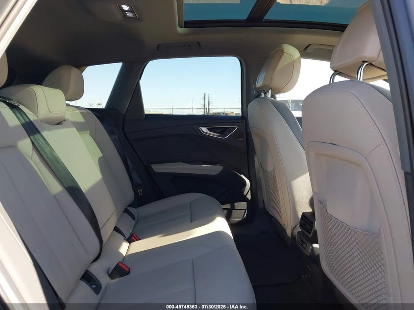 Audi Q4 E-Tron Premium Plus 55 Quattro, снимка 8 - Автомобили и джипове - 55533930