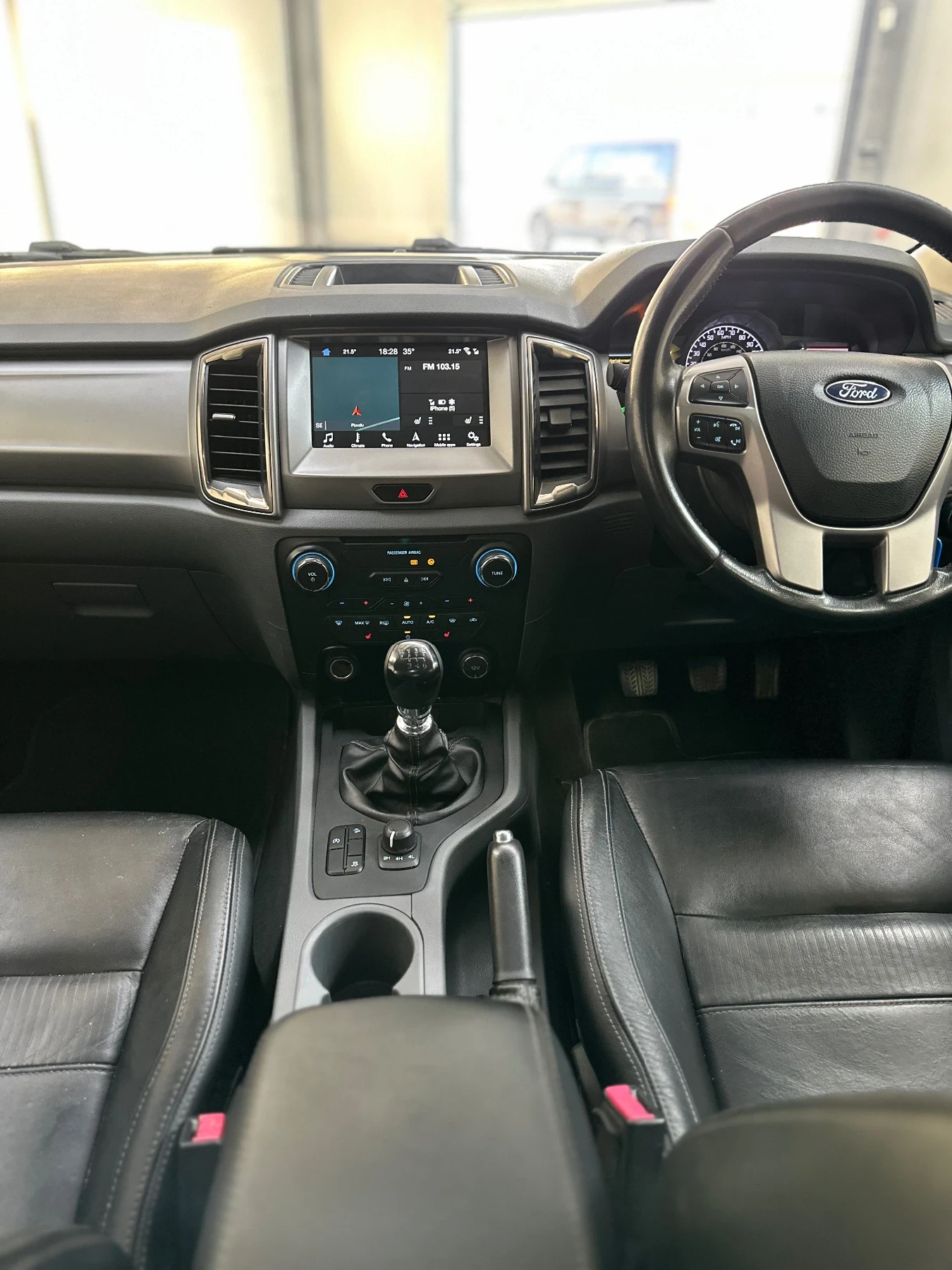 Ford Ranger Limited 2.2 160, снимка 9 - Автомобили и джипове - 55675552