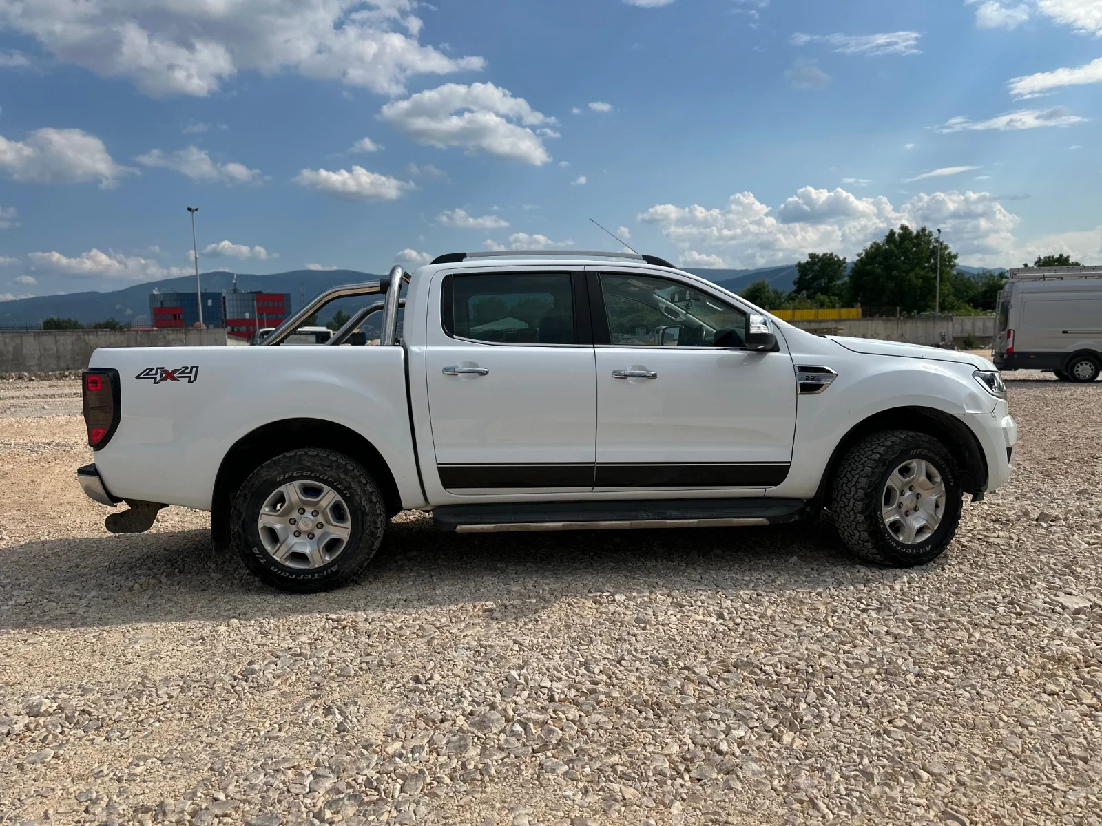 Ford Ranger Limited 2.2 160, снимка 6 - Автомобили и джипове - 55675552