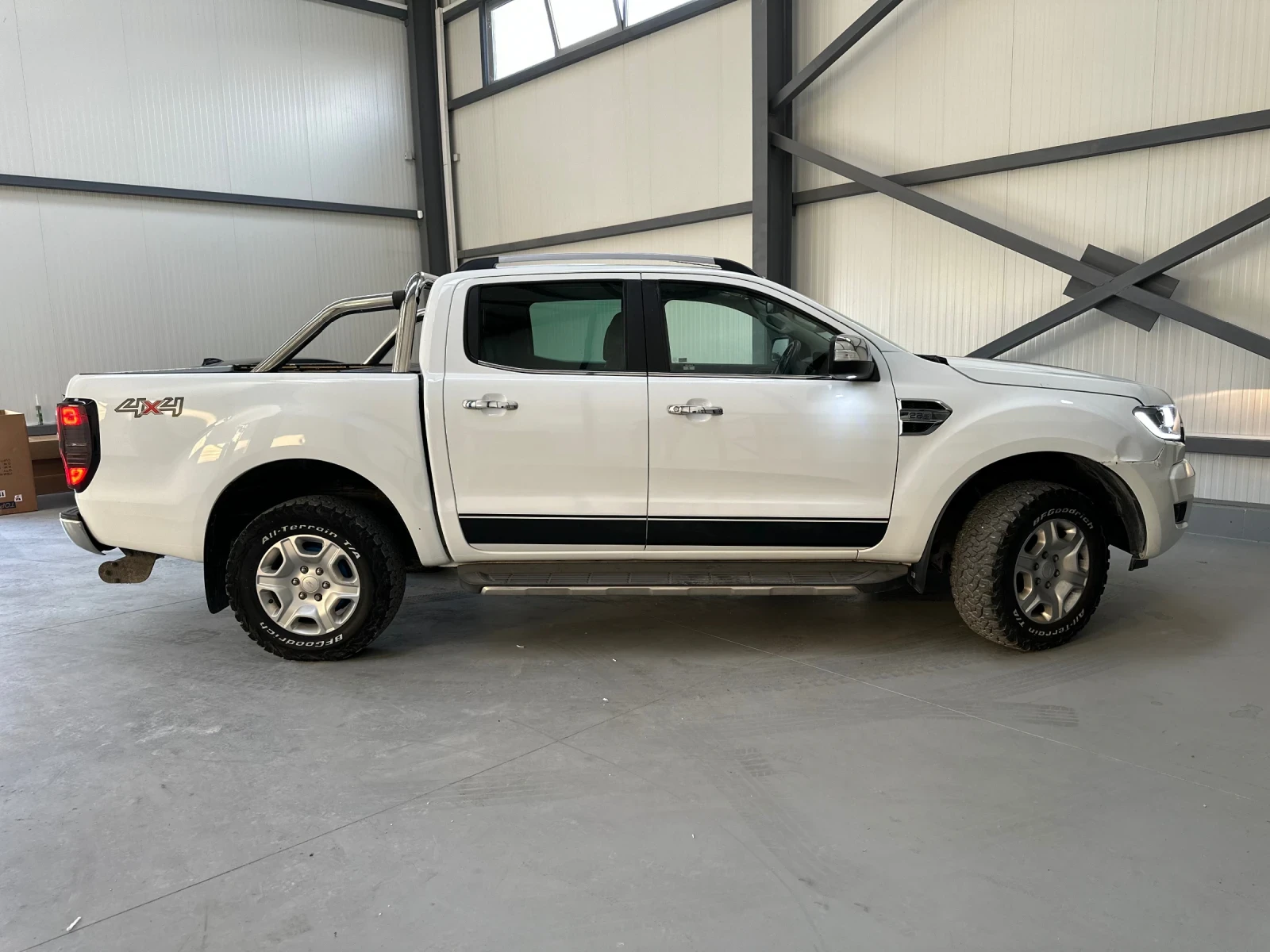 Ford Ranger Limited 2.2 160, снимка 5 - Автомобили и джипове - 55675552
