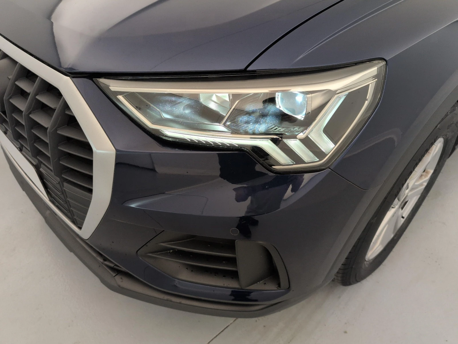 Audi Q3 35 TDI Business Автоматик Навигация, снимка 4 - Автомобили и джипове - 56068156