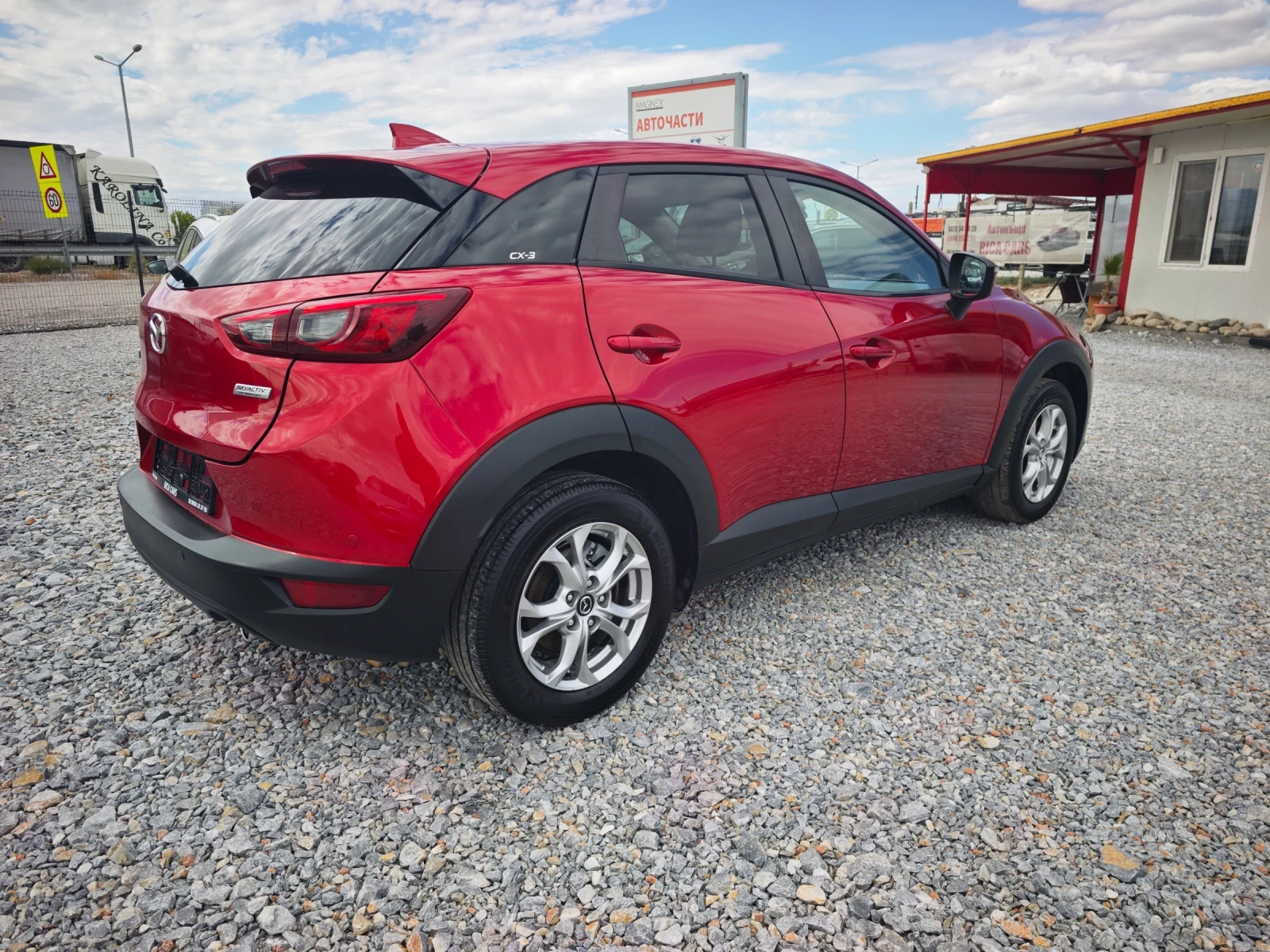 Mazda CX-3 1.5D , снимка 4 - Автомобили и джипове - 56179905