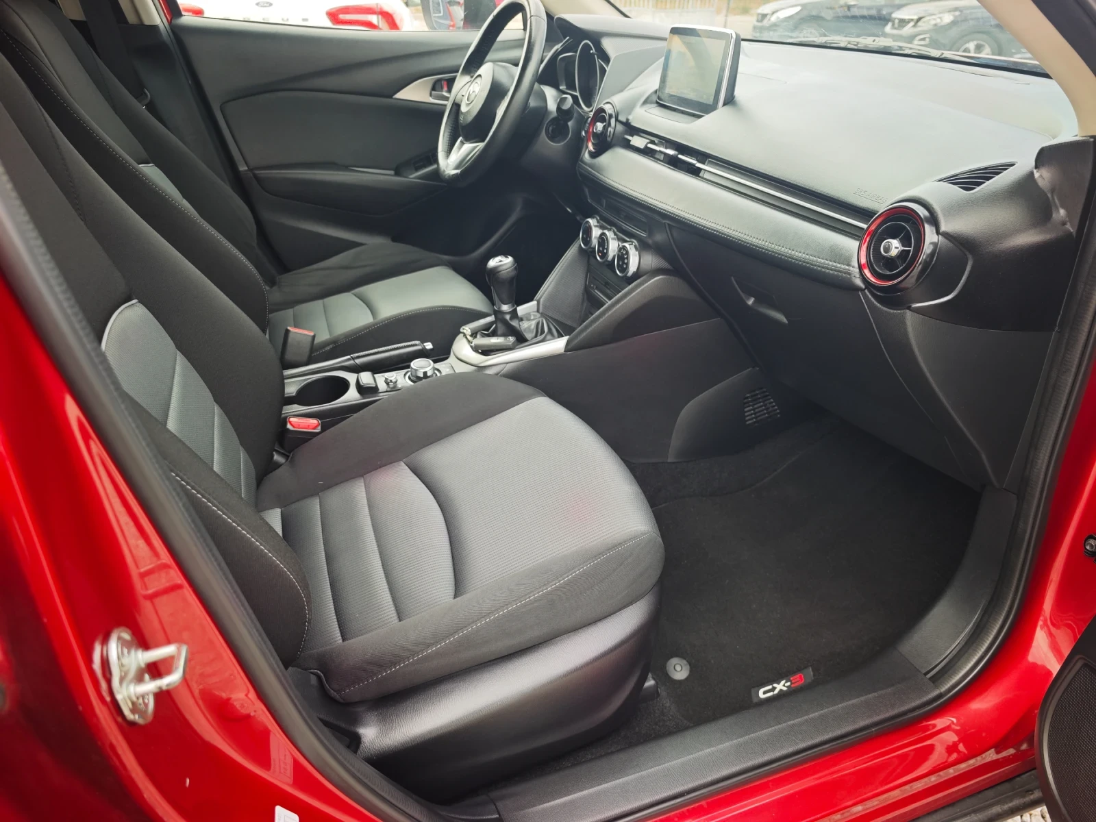 Mazda CX-3 1.5D , снимка 14 - Автомобили и джипове - 56179905