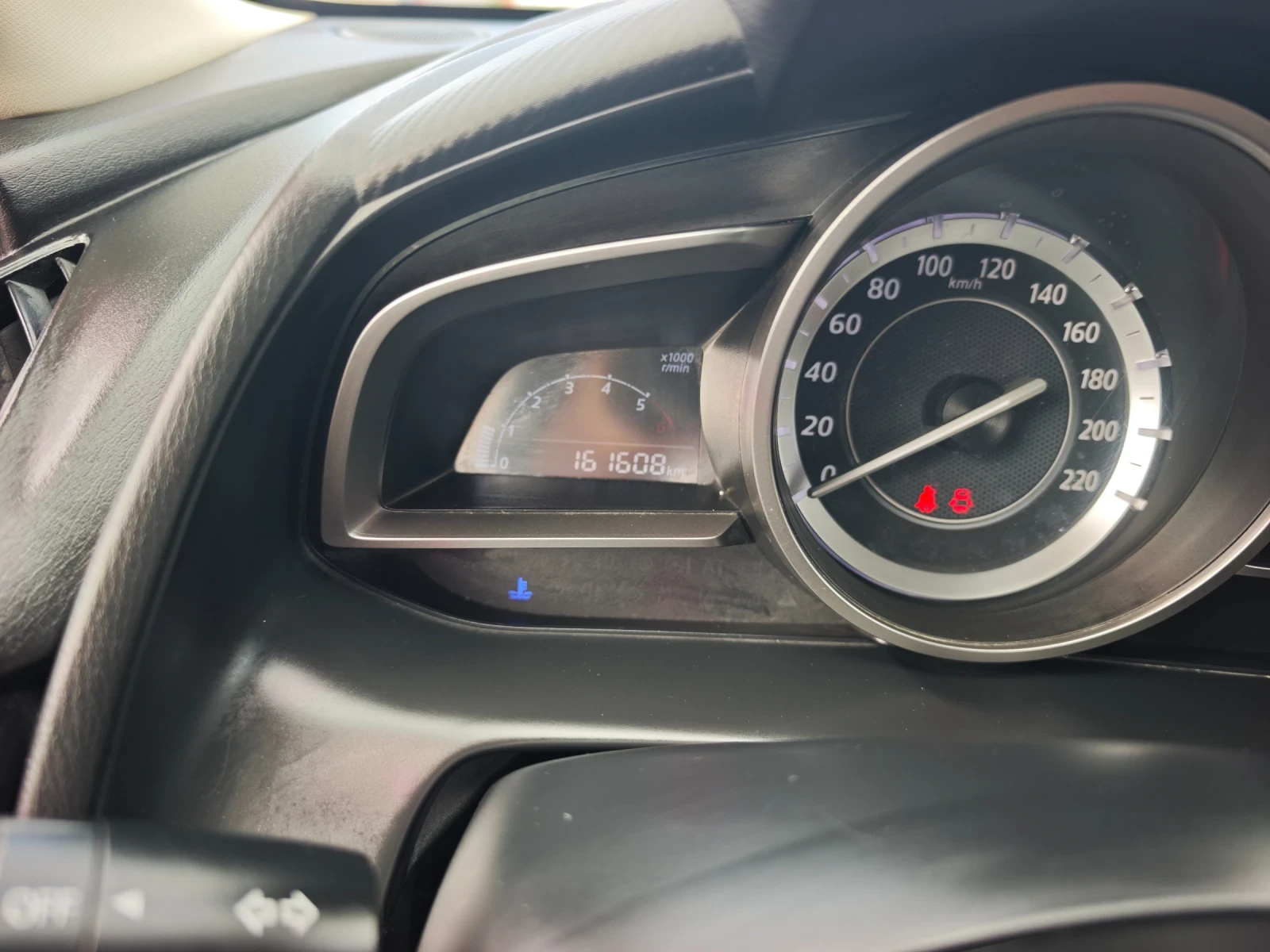 Mazda CX-3 1.5D , снимка 8 - Автомобили и джипове - 56179905