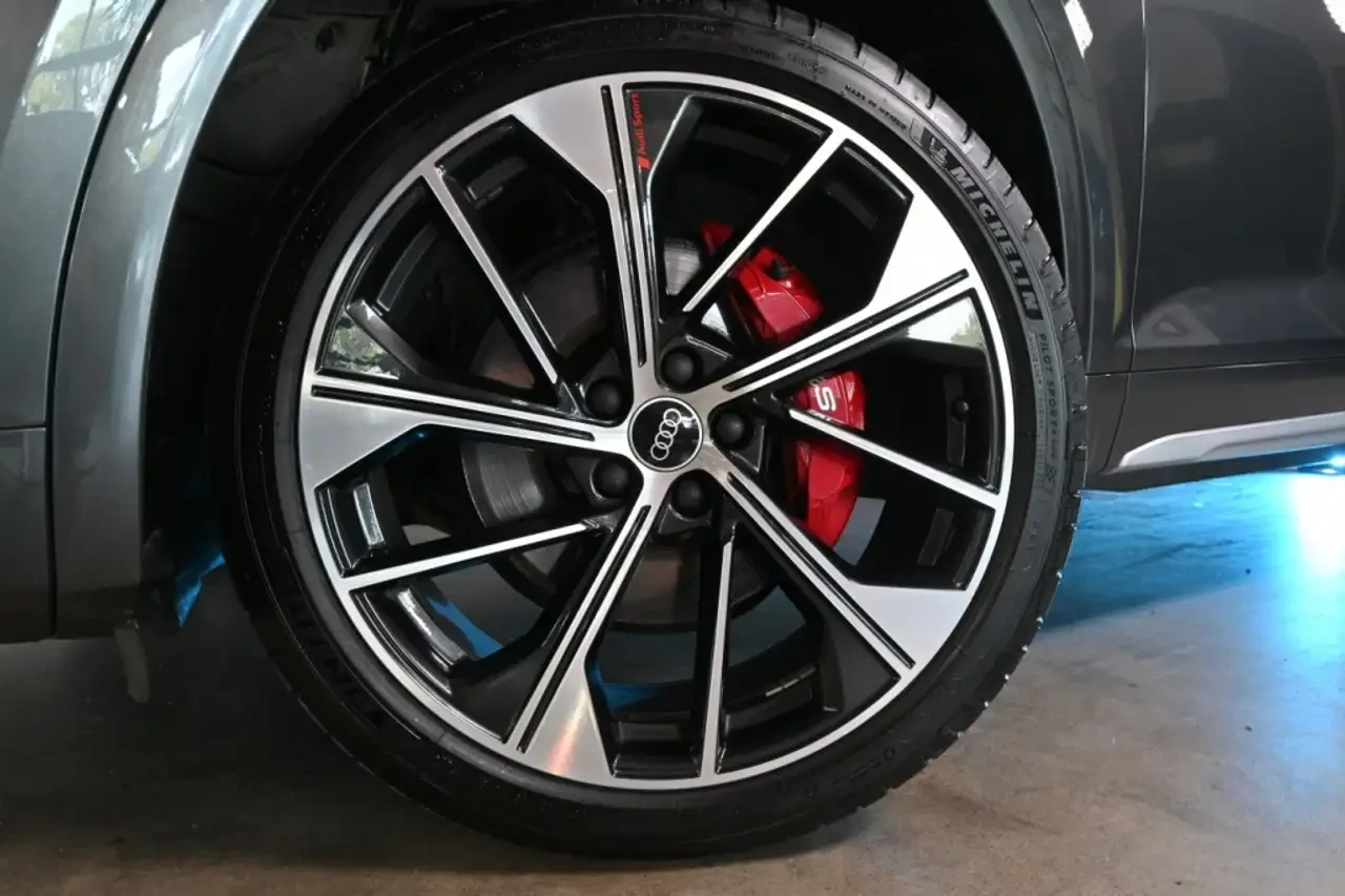 Audi SQ5, снимка 3 - Автомобили и джипове - 56227000
