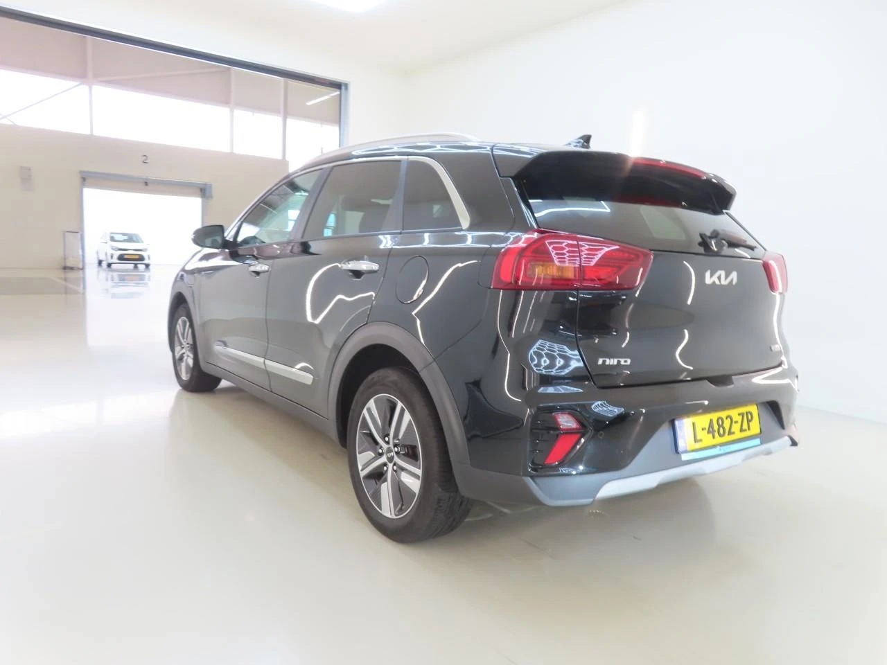 Kia Niro DynamicPlusLine, снимка 3 - Автомобили и джипове - 56700755