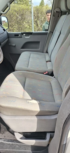 VW T5 2.5 TDI 131к.с отличен мотор и скорости , снимка 7