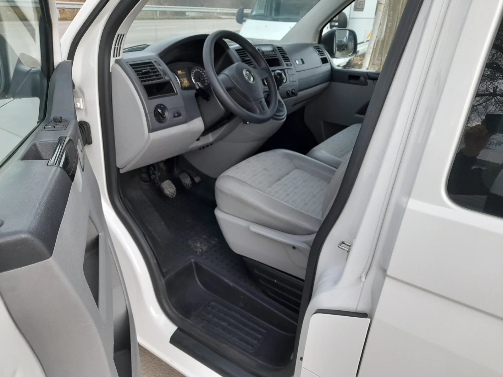 VW T5 FACELIFTE - изображение 6