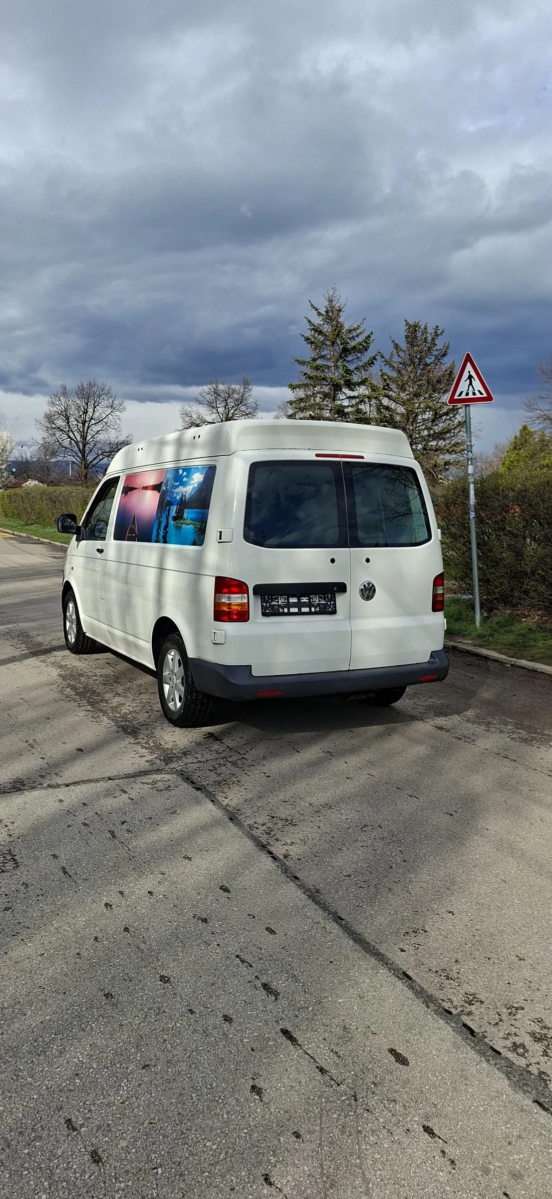 VW T5 2.5 TDI 131к.с отличен мотор и скорости , снимка 3 - Бусове и автобуси - 54090921