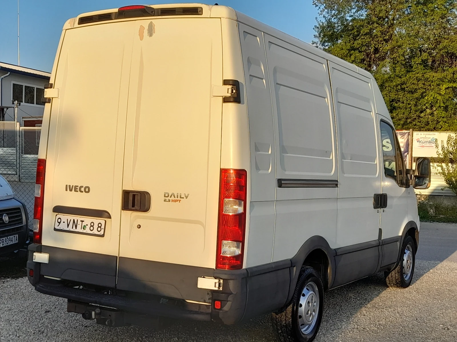 Iveco Daily FACELIFT, снимка 3 - Бусове и автобуси - 56111952