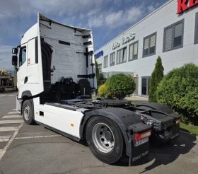     Renault T 1  