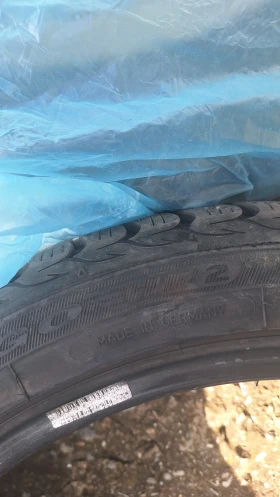 Гуми Зимни 225/45R18, снимка 4