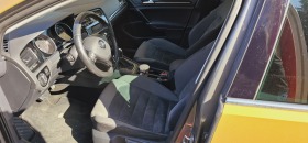 VW Golf ЗаводскиМетан-Подготвен за такси*Автомат, снимка 6 - Автомобили и джипове - 45216996